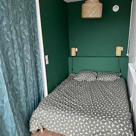 - Apartmán *