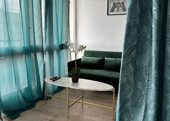 - Apartmán *